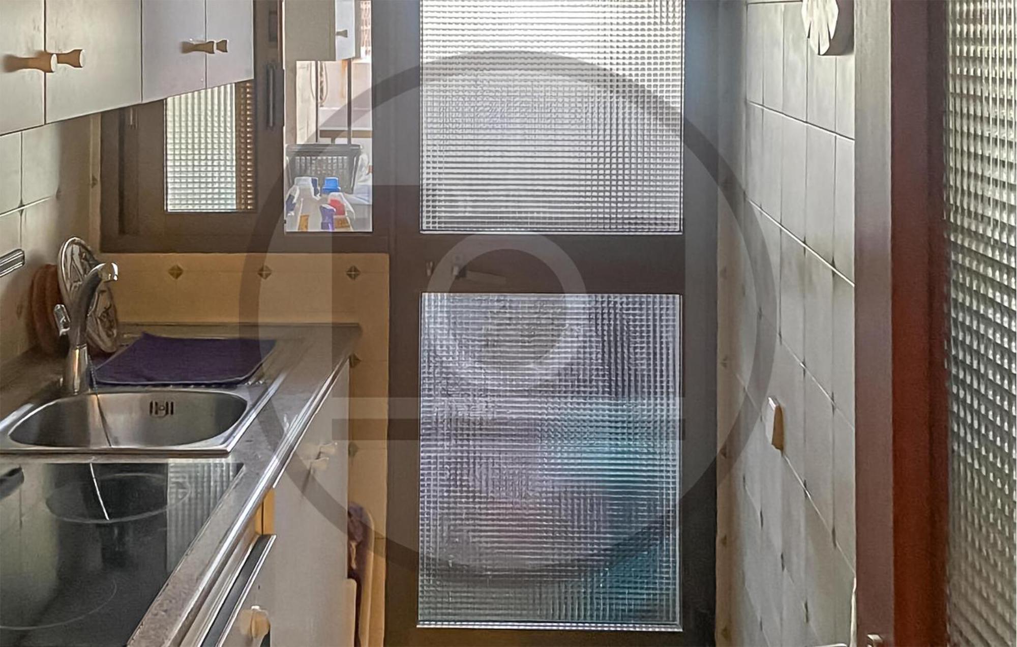 1 Bedroom Amazing In Appartement